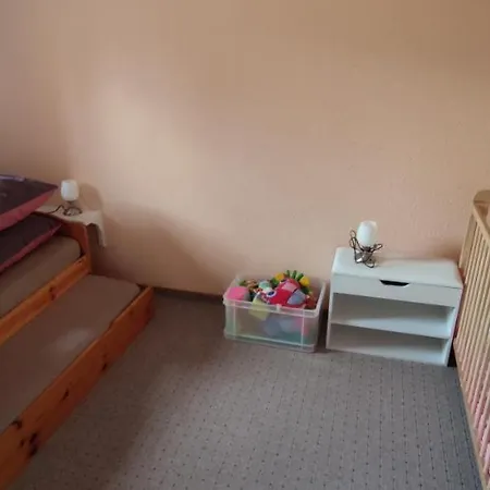 Ferienwohnung - 2 - Auf Einem Rustikalen 3 Seitenhof Daire