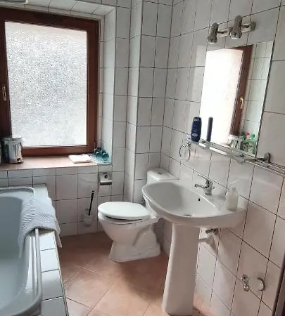 Ferienwohnung - 2 - Auf Einem Rustikalen 3 Seitenhof Daire