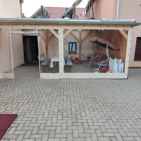 Ferienwohnung - 2 - Auf Einem Rustikalen 3 Seitenhof